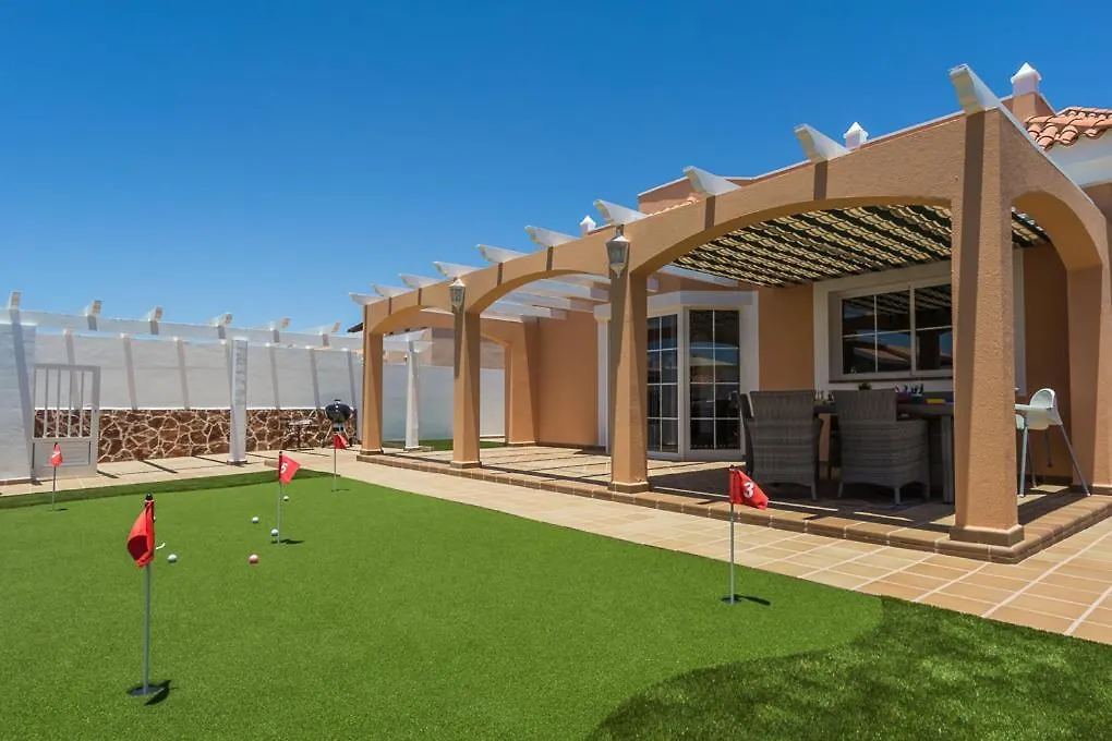 Perfect For Family Holidays With Private Pool, Near Beach And Golf- Villa Ashley Costa De Antigua